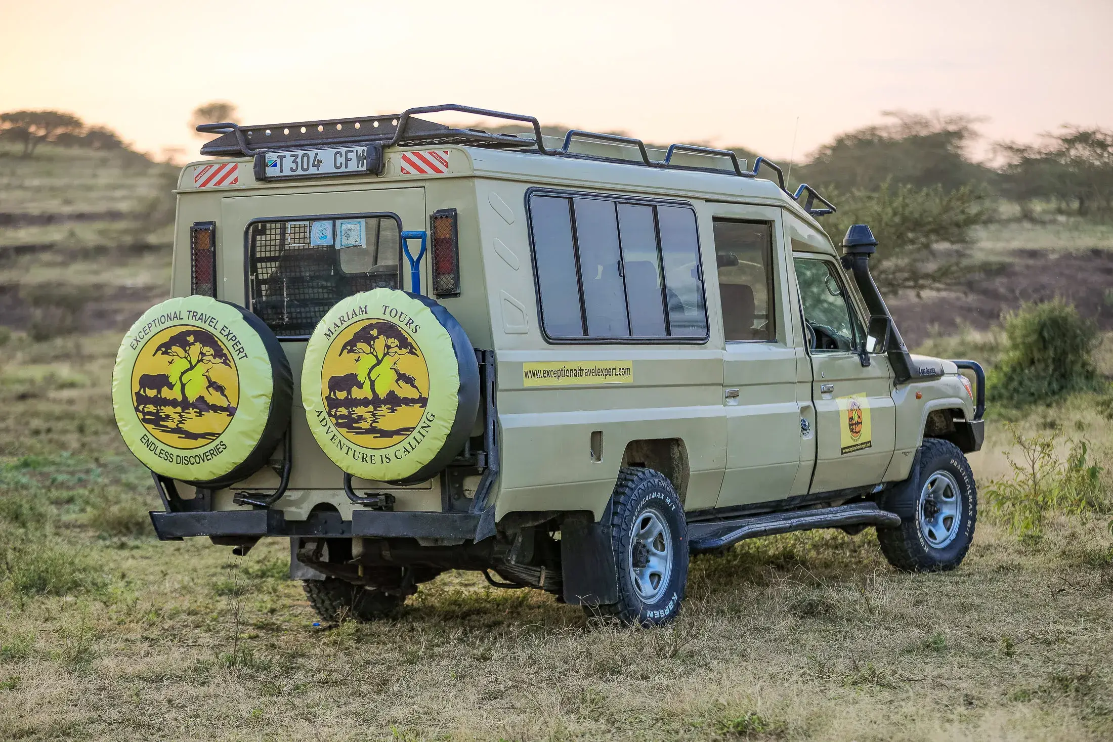 Tanzania safaris & Kilimanjaro climbing