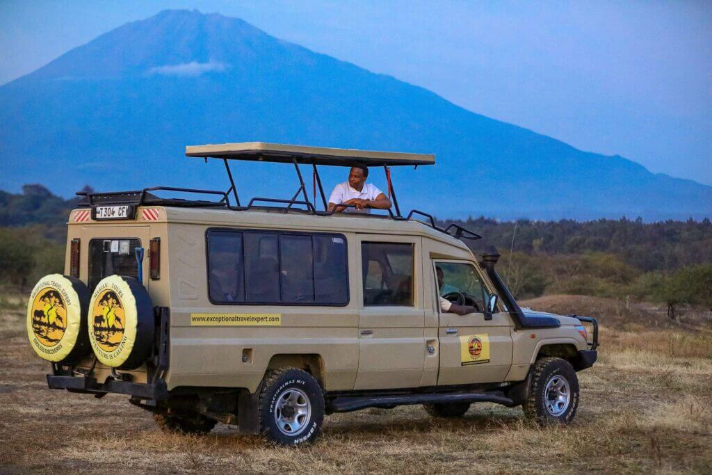 Safari vehicle