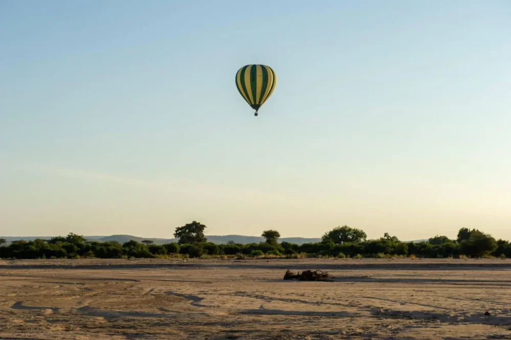 balloon safari ruaha np wildlife tanzania
