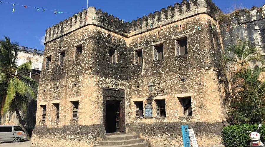 27 Things to Do in Zanzibar (2026 Must‑See List) 3 Ngome Kongwe (Old Fort) in Stone Town, Zanzibar, historic landmark built in the 17th century