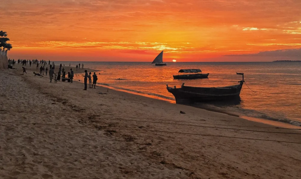 27 Things to Do in Zanzibar (2026 Must‑See List) 7 stone town waterfront sunset walk zanzibar