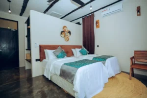 The Maridadi Hotel, Mosh